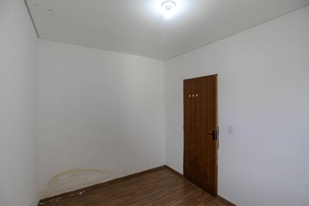 Casa para alugar com 102m², 3 quartos e 2 vagasQuarto 2