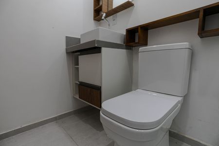 Casa para alugar com 102m², 3 quartos e 2 vagasBanheiro