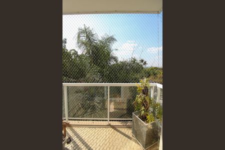 Apartamento à venda com 130m², 3 quartos e 2 vagasSuíte 2