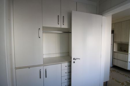 Apartamento à venda com 130m², 3 quartos e 2 vagasÁrea de Serviço