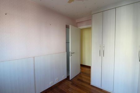 Apartamento à venda com 130m², 3 quartos e 2 vagasSuíte 1