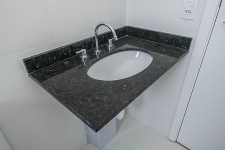 Apartamento à venda com 81m², 2 quartos e 1 vagaBanheiro da Suíte