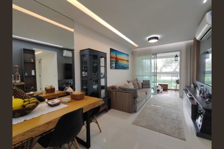 Sala de apartamento à venda com 3 quartos, 82m² em Barra da Tijuca, Rio de Janeiro