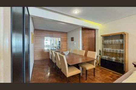 Sala de apartamento à venda com 4 quartos, 210m² em Lourdes, Belo Horizonte