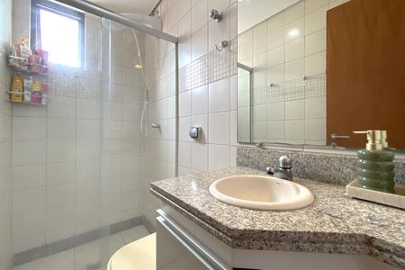 Apartamento à venda com 85m², 3 quartos e 2 vagasBanheiro da Suíte 