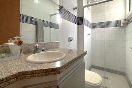 Apartamento à venda com 85m², 3 quartos e 2 vagasBanheiro