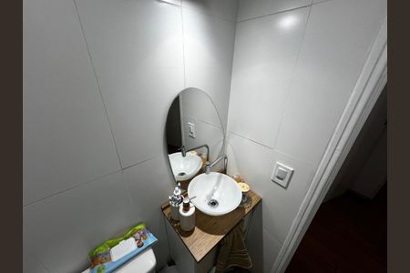 Apartamento à venda com 50m², 2 quartos e 1 vaga Apartamento à venda com 50m², 2 quartos e 1 vagaBanheiro