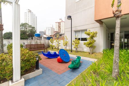 Apartamento para alugar com 48m², 2 quartos e 1 vaga Apartamento para alugar com 48m², 2 quartos e 1 vagaÁrea comum - Playground