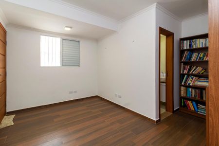 Casa para alugar com 270m², 5 quartos e 5 vagas Casa para alugar com 270m², 5 quartos e 5 vagasSuíte