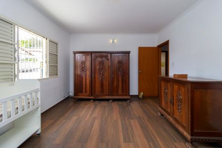 Casa para alugar com 270m², 5 quartos e 5 vagas Casa para alugar com 270m², 5 quartos e 5 vagasQuarto 3