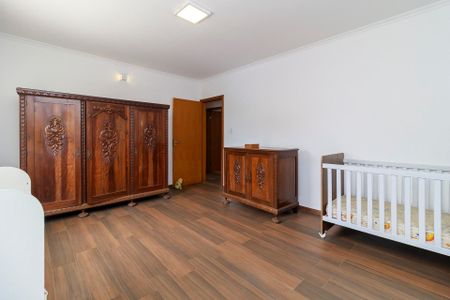 Casa para alugar com 270m², 5 quartos e 5 vagas Casa para alugar com 270m², 5 quartos e 5 vagasQuarto 3