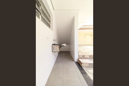 Casa para alugar com 270m², 5 quartos e 5 vagas Casa para alugar com 270m², 5 quartos e 5 vagasÁrea de Serviço