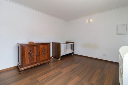 Casa para alugar com 270m², 5 quartos e 5 vagas Casa para alugar com 270m², 5 quartos e 5 vagasQuarto 3