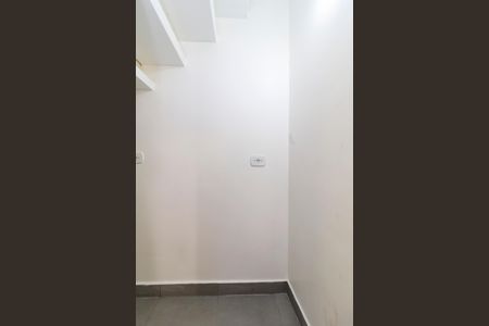Casa para alugar com 270m², 5 quartos e 5 vagas Casa para alugar com 270m², 5 quartos e 5 vagasDespensa