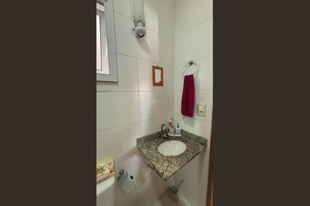 Apartamento à venda com 55m², 2 quartos e 1 vaga Apartamento à venda com 55m², 2 quartos e 1 vagaBanheiro