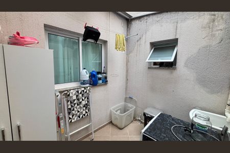 Apartamento à venda com 55m², 2 quartos e 1 vaga Apartamento à venda com 55m², 2 quartos e 1 vagaÁrea de Serviço