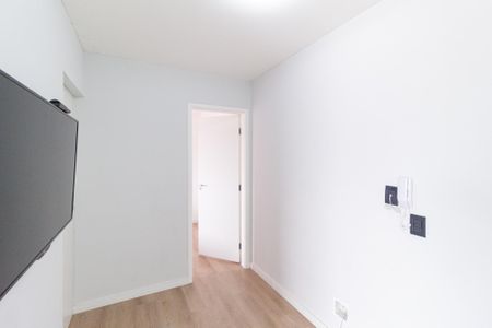 Sala de apartamento à venda com 2 quartos, 43m² em Vila Yolanda, Osasco