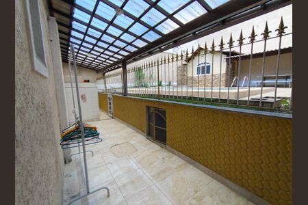 Casa de condomínio para alugar com 468m², 3 quartos e 2 vagas