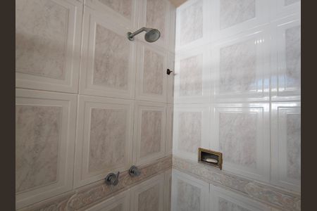 Casa de condomínio para alugar com 468m², 3 quartos e 2 vagas