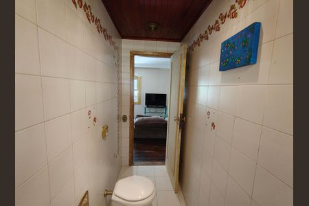 Casa de condomínio para alugar com 468m², 3 quartos e 2 vagas