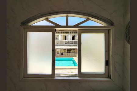 Casa de condomínio para alugar com 468m², 3 quartos e 2 vagas