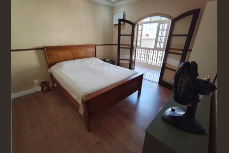 Casa de condomínio para alugar com 468m², 3 quartos e 2 vagas