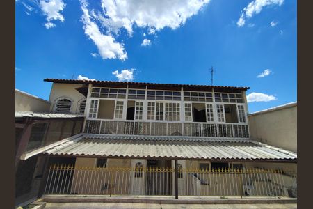 Casa de condomínio para alugar com 468m², 3 quartos e 2 vagas