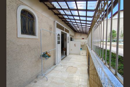 Casa de condomínio para alugar com 468m², 3 quartos e 2 vagas