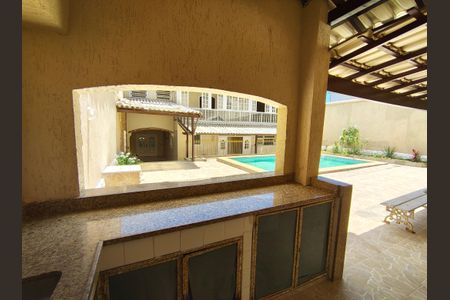 Casa de condomínio para alugar com 468m², 3 quartos e 2 vagas