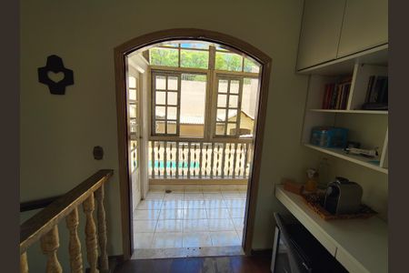 Casa de condomínio para alugar com 468m², 3 quartos e 2 vagas