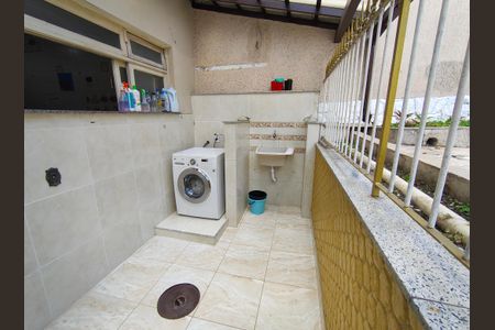 Casa de condomínio para alugar com 468m², 3 quartos e 2 vagas