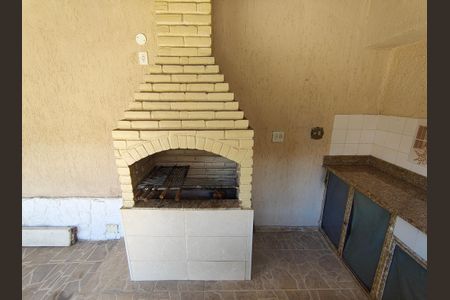 Casa de condomínio para alugar com 468m², 3 quartos e 2 vagas