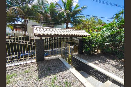 Casa de condomínio para alugar com 468m², 3 quartos e 2 vagas