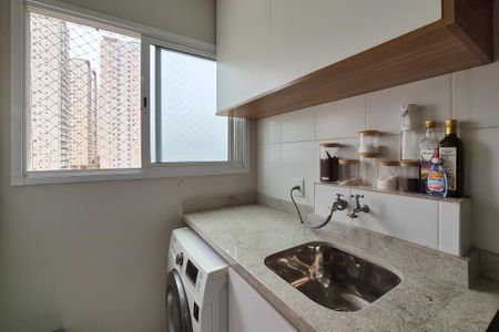 Apartamento à venda com 54m², 2 quartos e 1 vagaCozinha e Área de Serviço