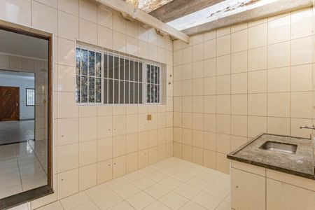 Casa à venda com 121m², 3 quartos e 1 vagaÁrea de Serviço