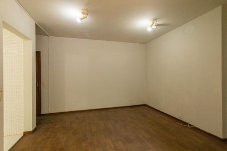 Sala de apartamento para alugar com 3 quartos, 70m² em Uberaba, Curitiba