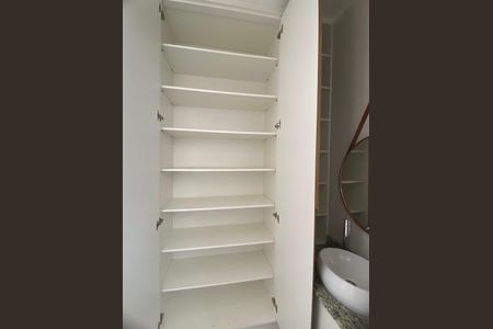 Closet do Quarto de apartamento para alugar com 2 quartos, 62m² em Jardim Sao Sebastiao, Hortolândia