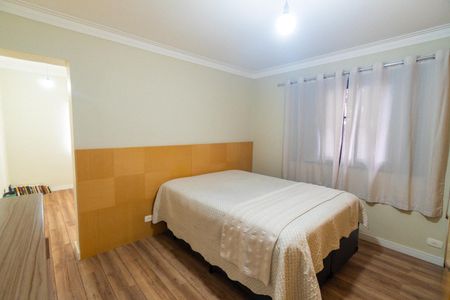 Casa à venda com 162m², 3 quartos e 2 vagasSuite