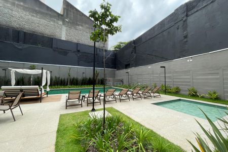 Apartamento para alugar com 35m², 2 quartos e sem vagaÁrea comum - Piscina