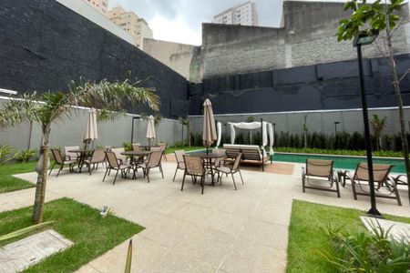 Apartamento para alugar com 35m², 2 quartos e sem vagaÁrea comum - Piscina