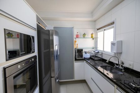 Apartamento à venda com 105m², 3 quartos e 2 vagasCozinha