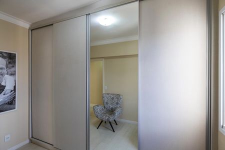 Apartamento à venda com 105m², 3 quartos e 2 vagasQuarto
