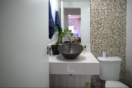 Apartamento à venda com 53m², 2 quartos e 1 vagaBanheiro Social