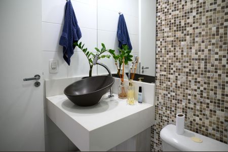 Apartamento à venda com 53m², 2 quartos e 1 vagaBanheiro Social