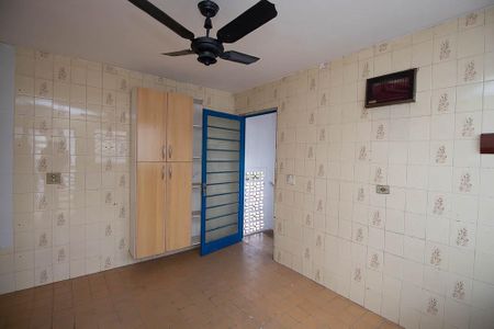 Casa à venda com 81m², 3 quartos e sem vagaCozinha 