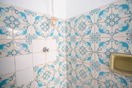 Casa à venda com 81m², 3 quartos e sem vagaBanheiro casa 2