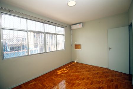 Apartamento à venda com 250m², 3 quartos e 2 vagasQuarto 2