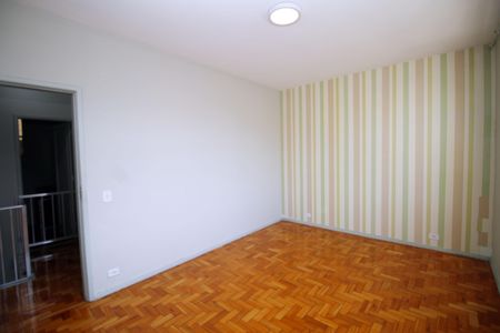 Apartamento à venda com 250m², 3 quartos e 2 vagasQuarto 2