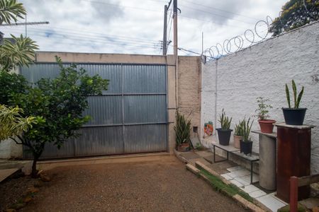 Casa para alugar com 450m², 6 quartos e 5 vagasQuintal