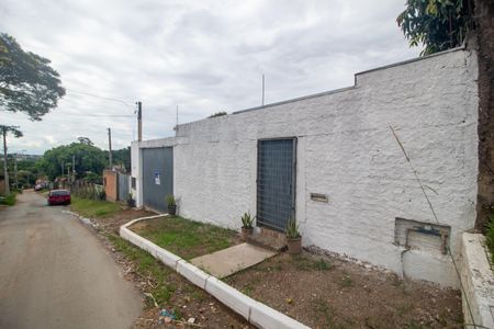 Casa para alugar com 450m², 6 quartos e 5 vagasFachada